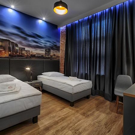Aparts Biznes Лодзь Экстерьер фото